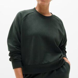 Forever Fleece Relaxed Crew Sweatshirt (size small)